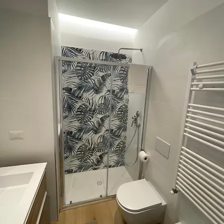 Trilocale Con Vista E Due Bagni Metro Blu Piazza Frattini Apartment Milan Exterior photo
