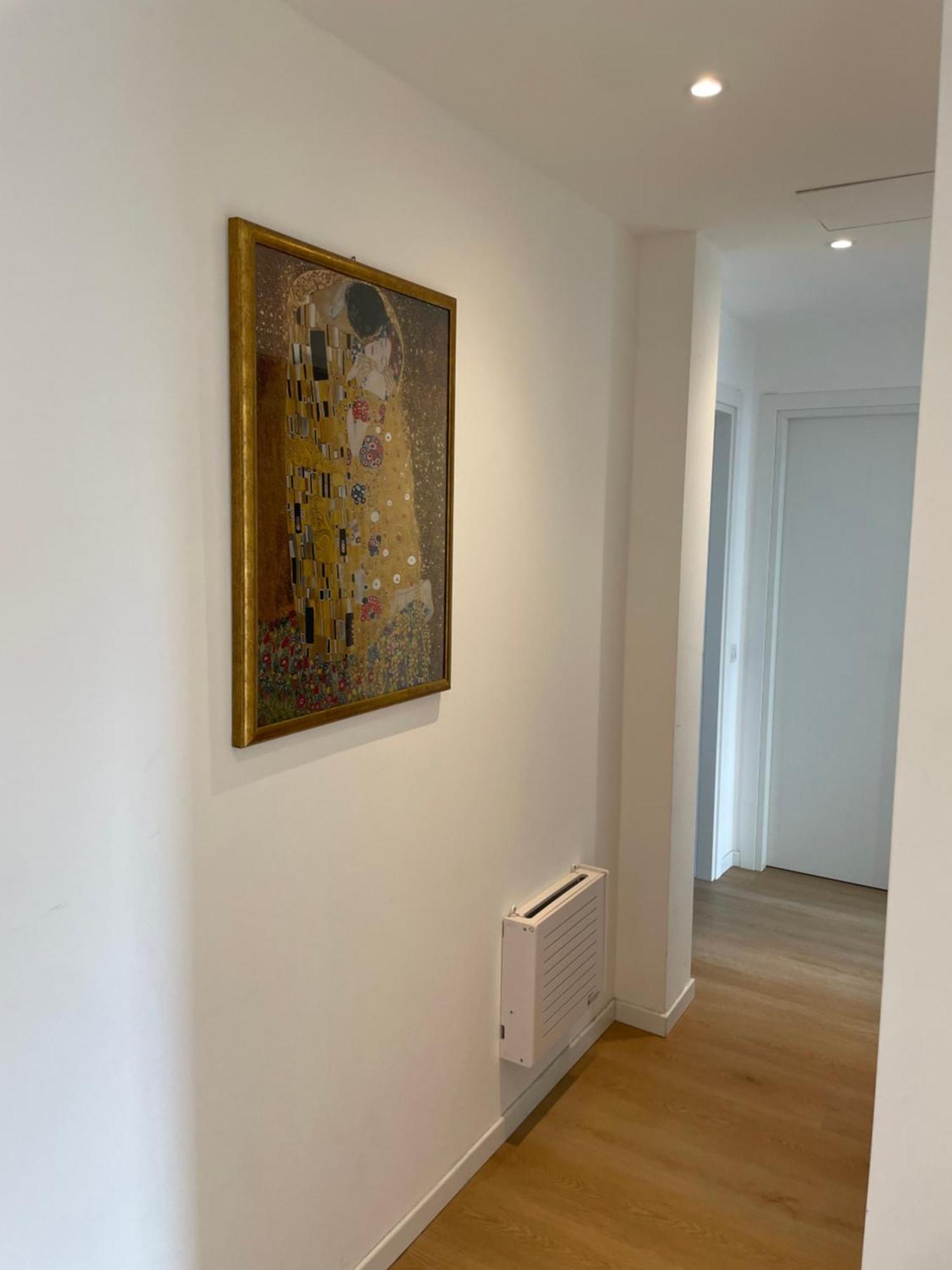 Apartamento Trilocale Con Vista E Due Bagni Metro Blu Piazza Frattini Milán